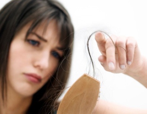 О выпадении волос и недостатке витаминов